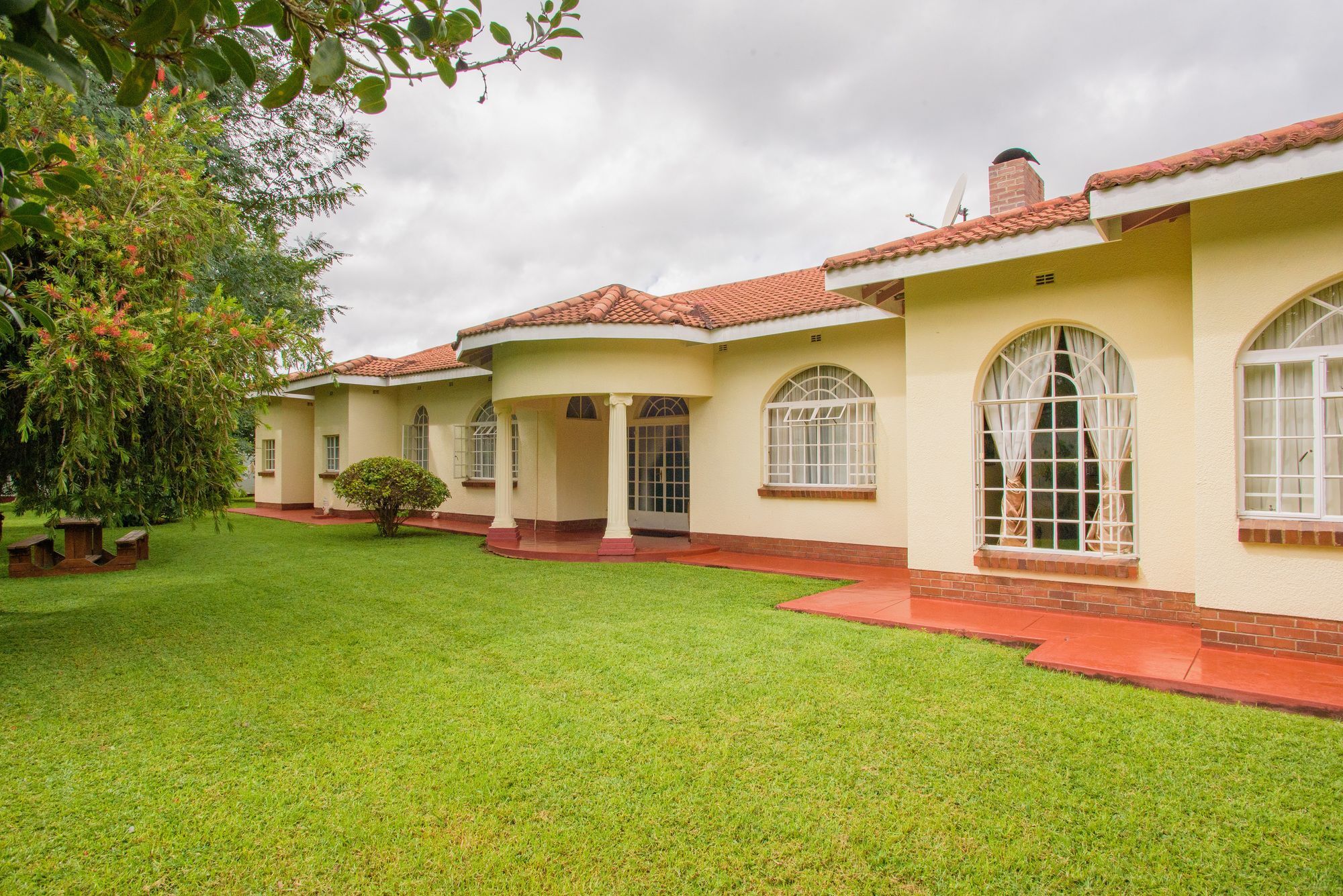 Art Lodges Хараре Екстериор снимка
