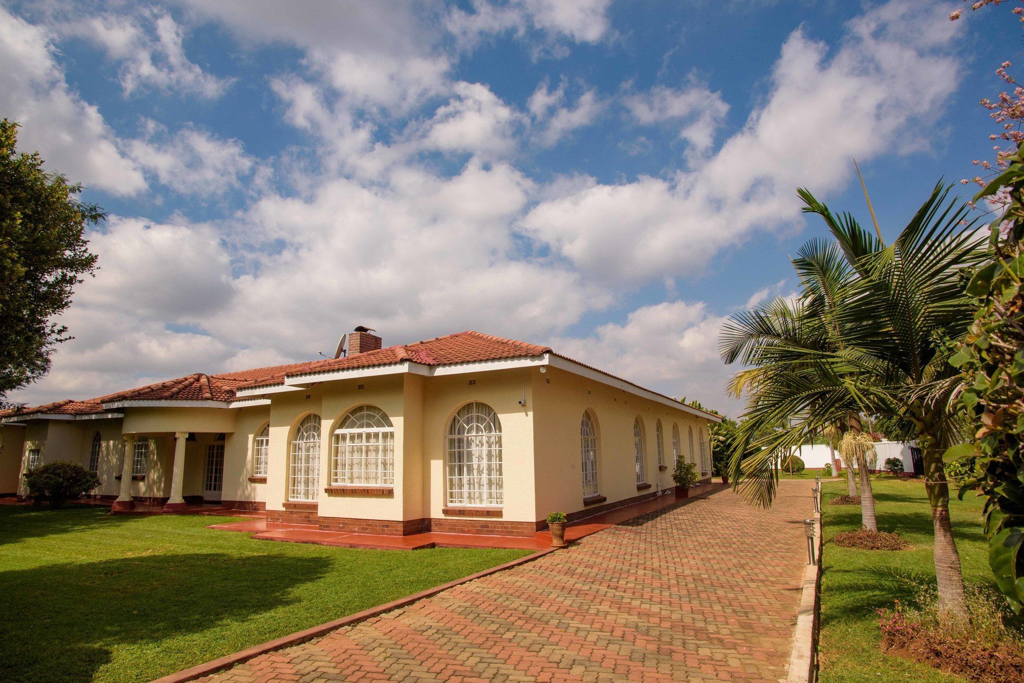 Art Lodges Хараре Екстериор снимка