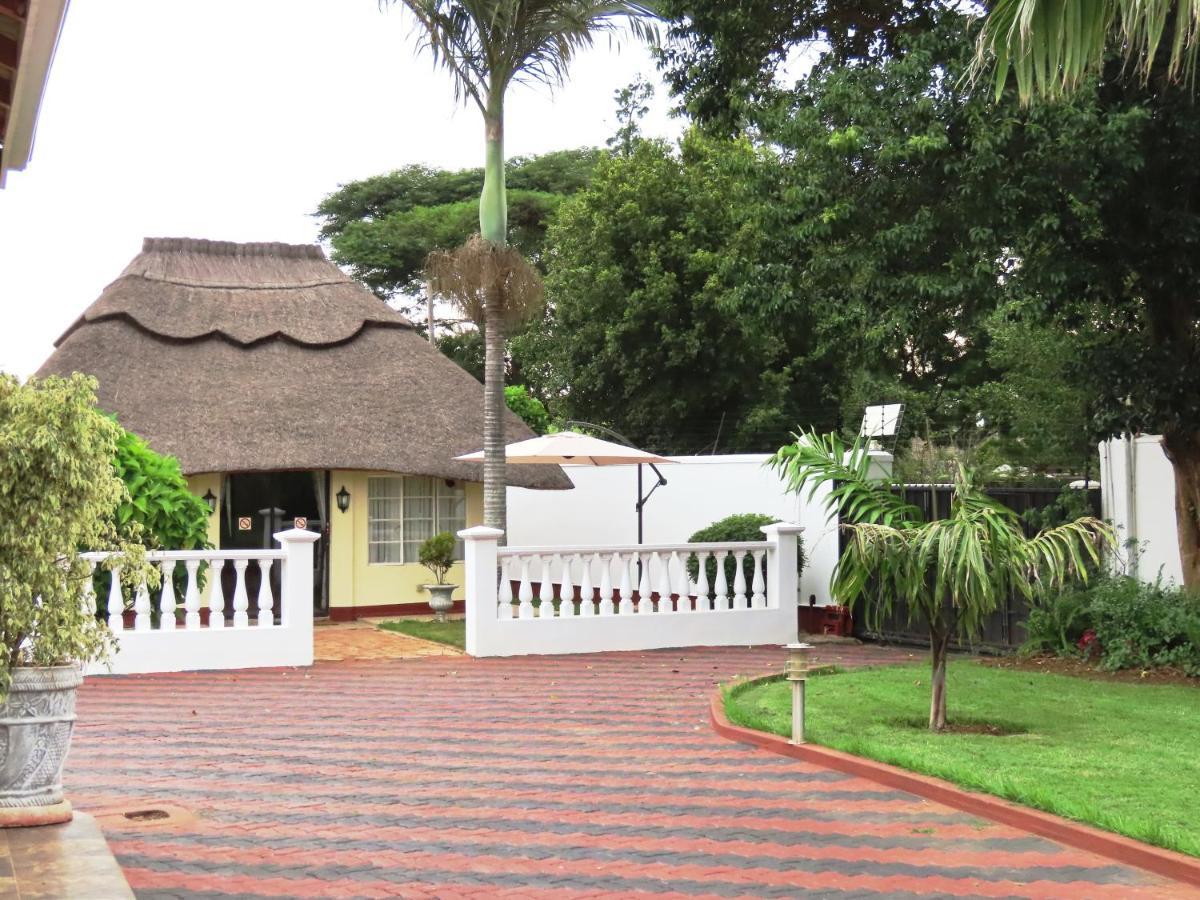 Art Lodges Хараре Екстериор снимка